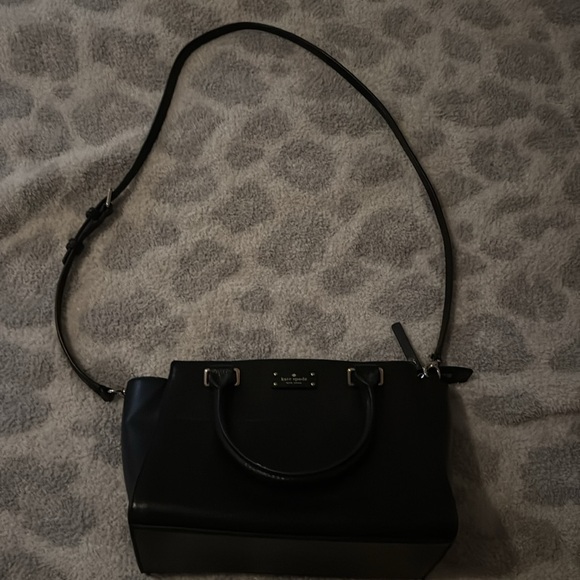 Kate Spade Crossbody - Picture 4 of 9